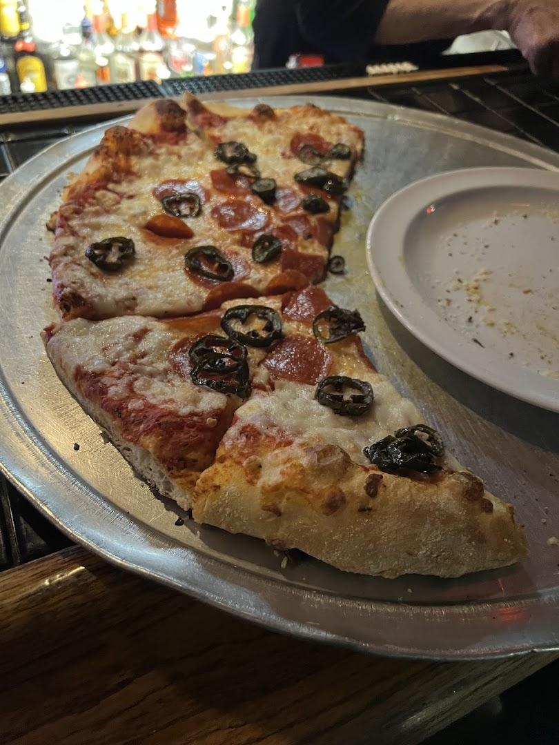 The Hood Bar and Pizzeria